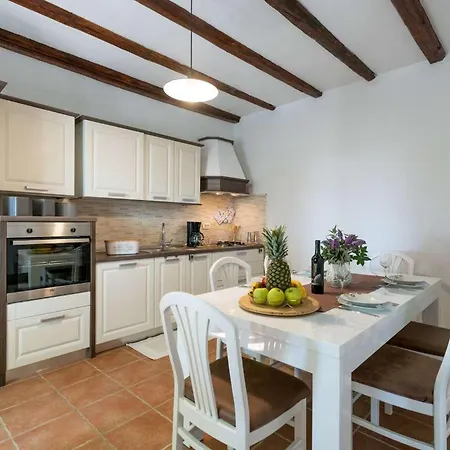 Holiday home Casa Baroni